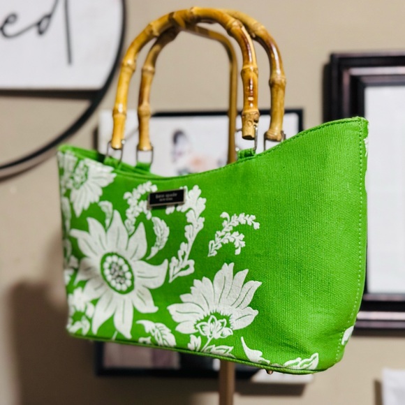 Kate Spade Green and White Floral Tote w rhinestones & Bamboo Handles - EUC Rare - Picture 4 of 16